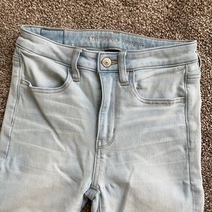 light wash AE jeans